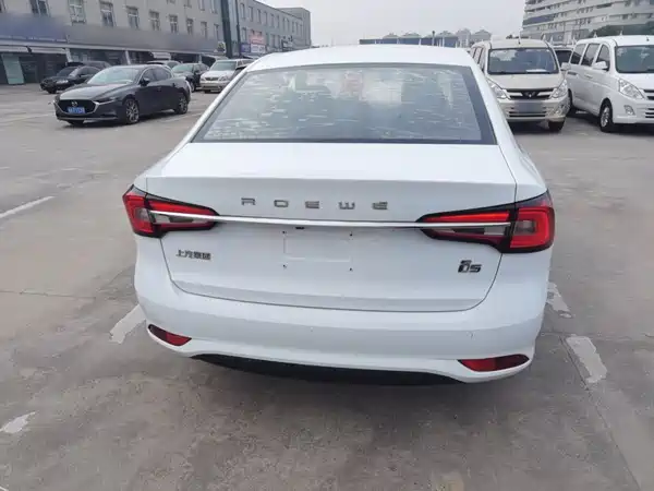 Roewe i5 2019