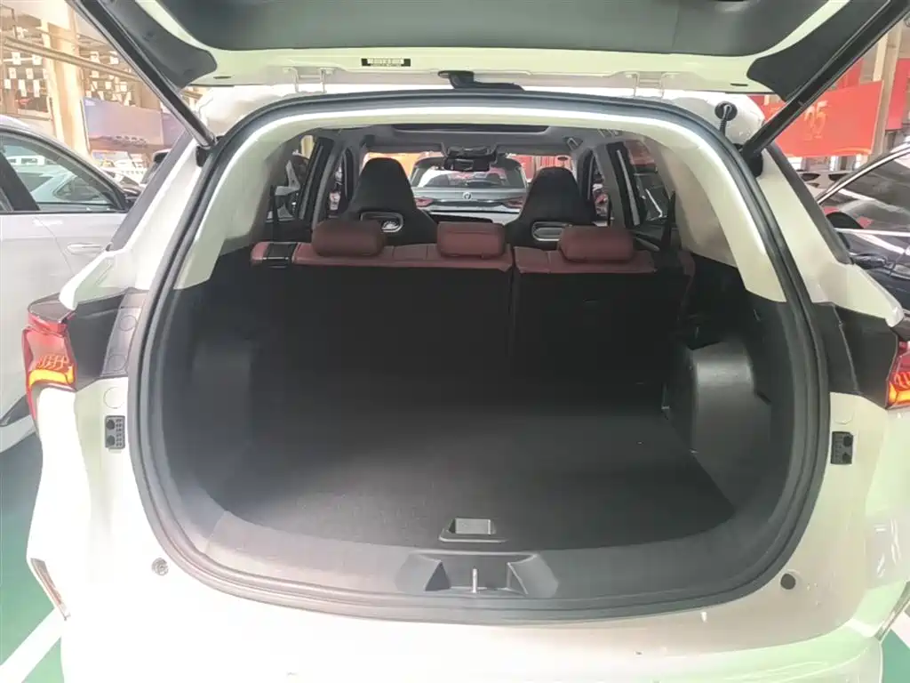 Changan CS75 PLUS 2021 — фото 19