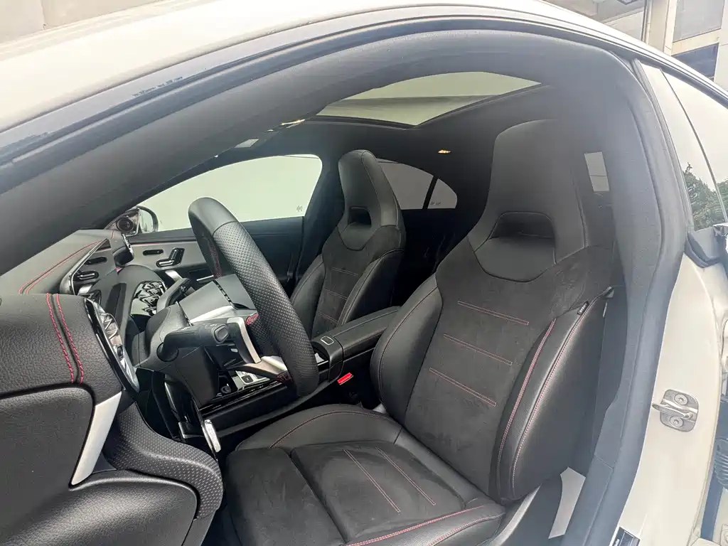 Mercedes-Benz CLA 2025 — фото 10
