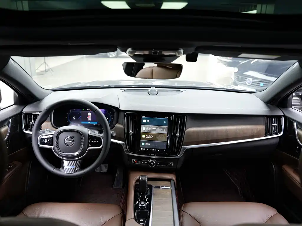 Volvo V90 2023 — фото 23