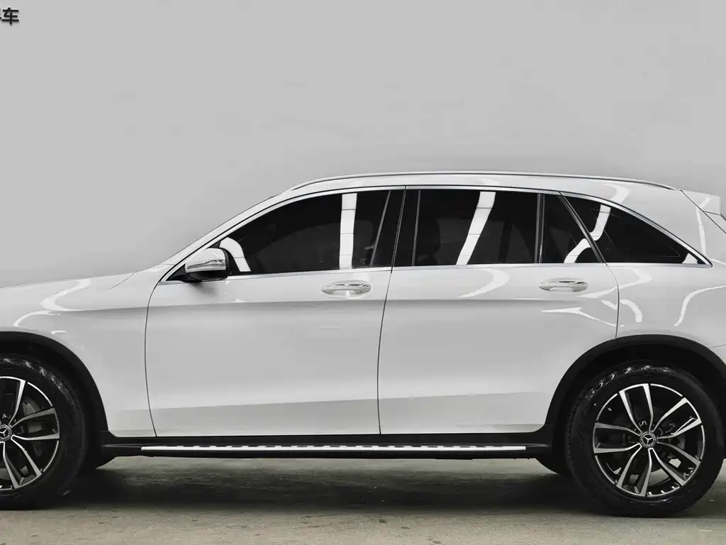 Mercedes-Benz GLC 2020 — фото 19