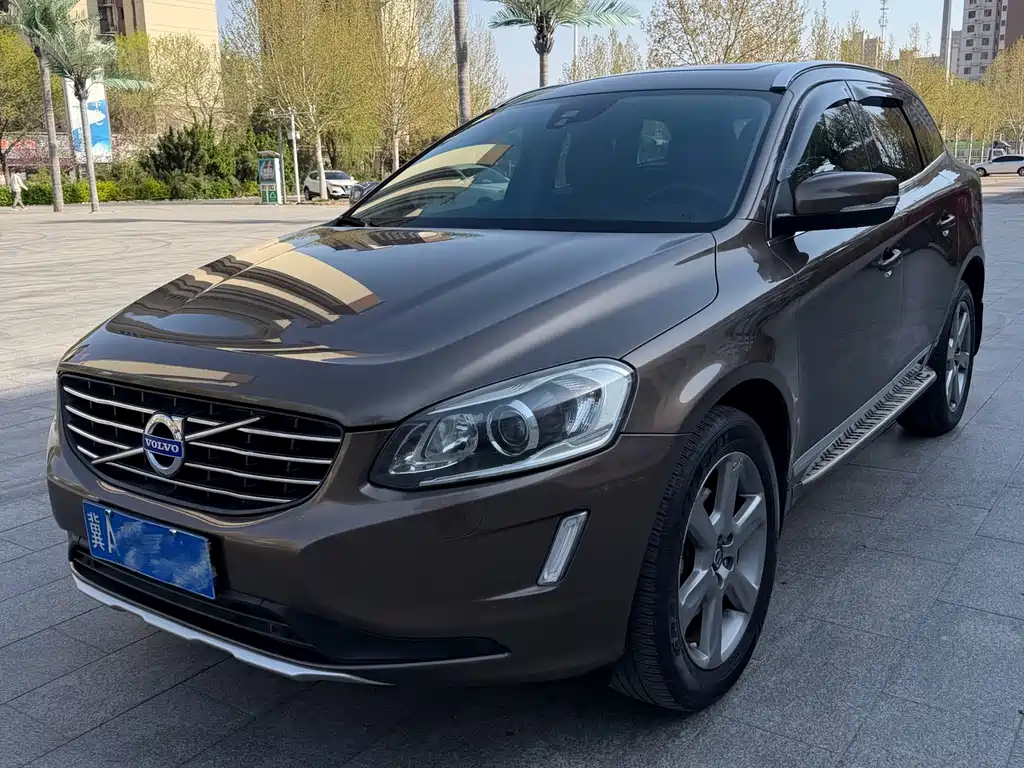 Volvo XC60 2014 — фото 1