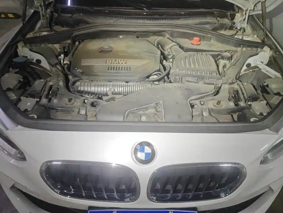BMW 1 Series 2020 — фото 10