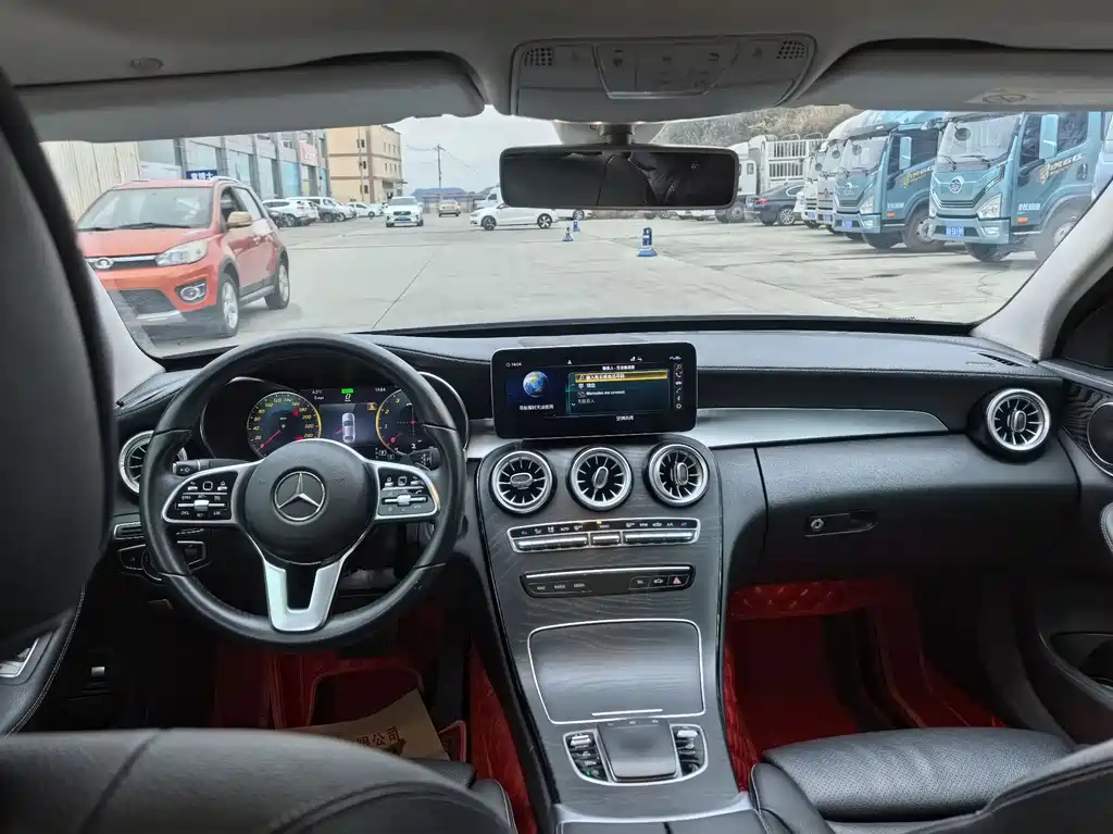 Mercedes-Benz C-Class 2019 — фото 2