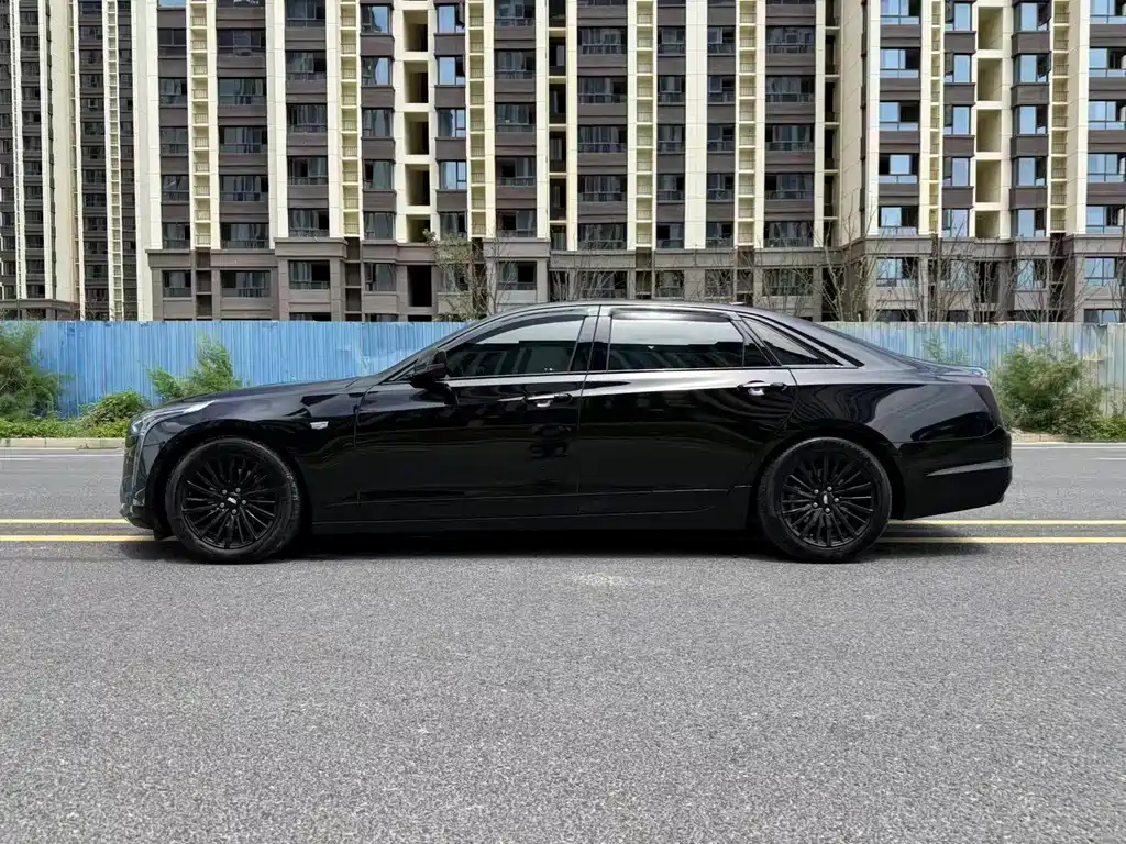 Cadillac CT6 2021 — фото 4