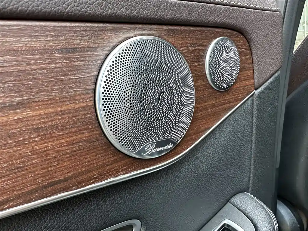 Mercedes-Benz GLC 2021 — фото 16