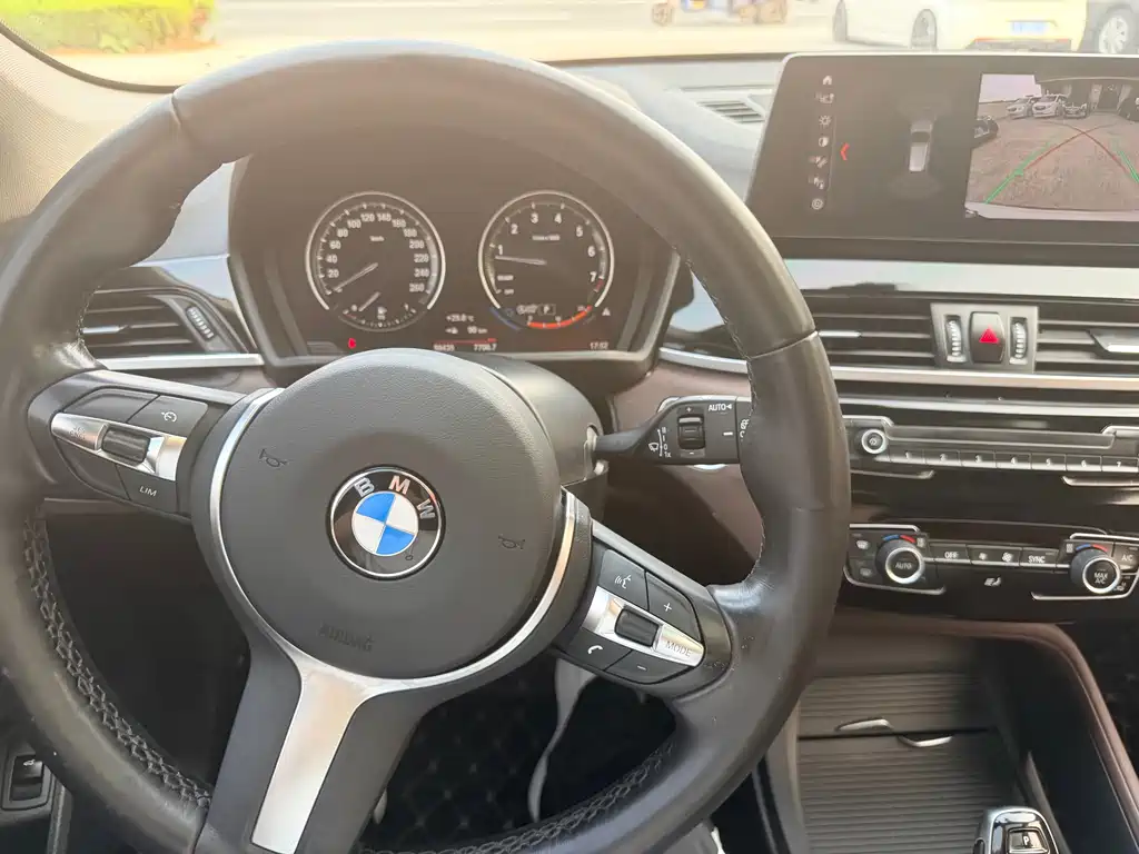 BMW X1 2023