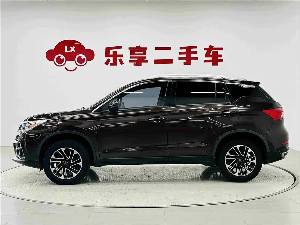 GAC Motor Trumpchi GS4 2016 — фото 2