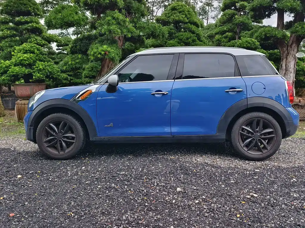 MINI Countryman 2013