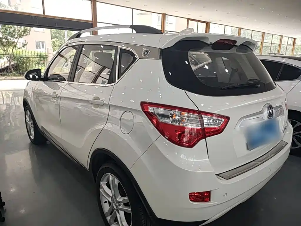 Changan CS35 2015 — фото 5