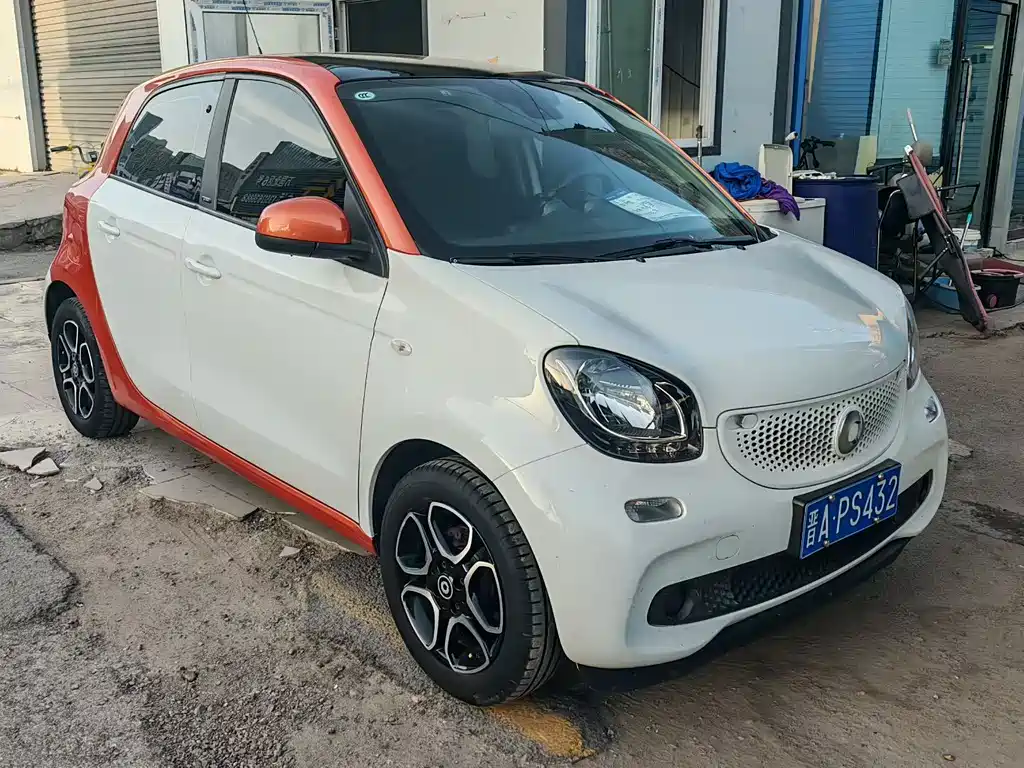 smart Forfour 2017 — фото 2