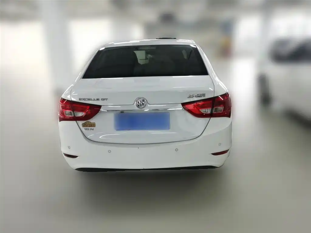 Buick Excelle 2016 — фото 10