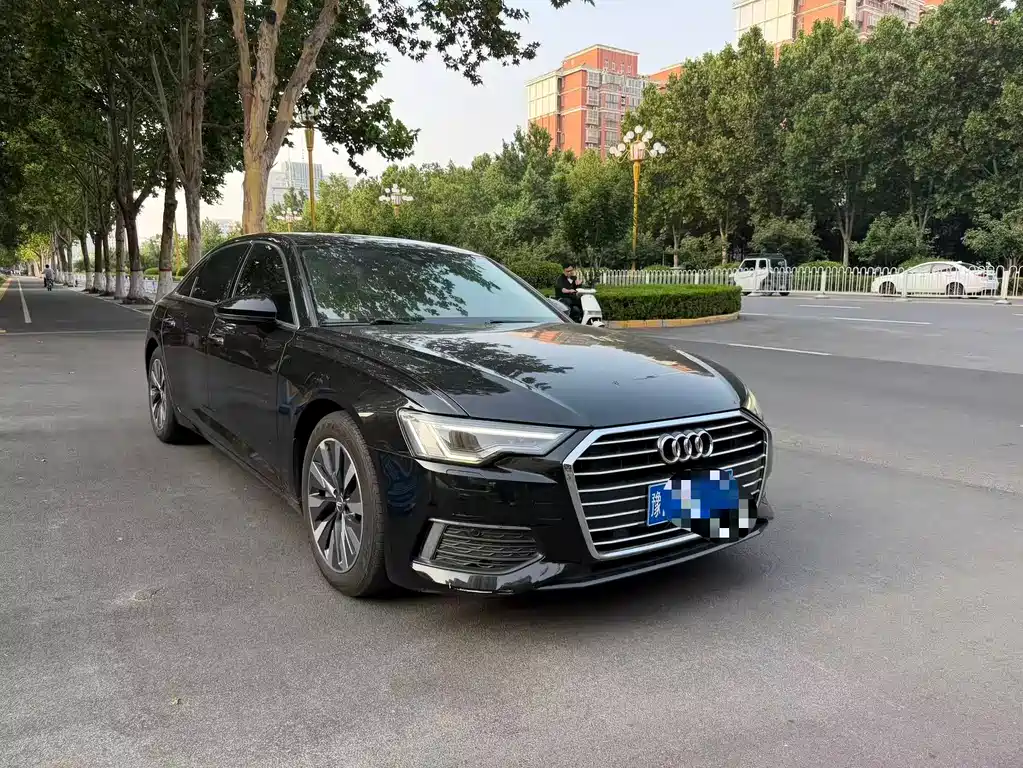 Audi A6L 2020
