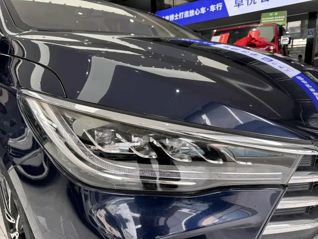 BYD MAX 2018 — фото 26