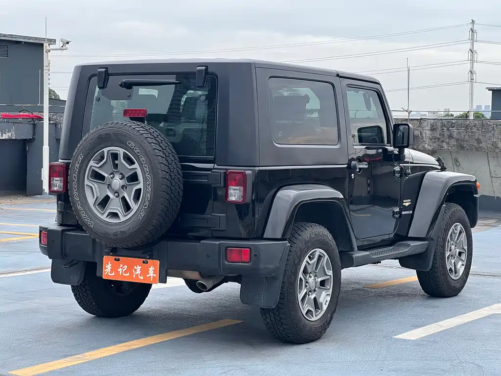 Jeep Wrangler 2011