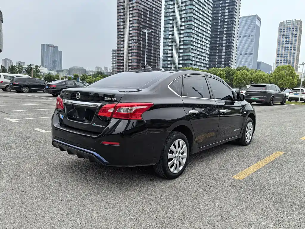 Nissan Sylphy EV 2021 — фото 6