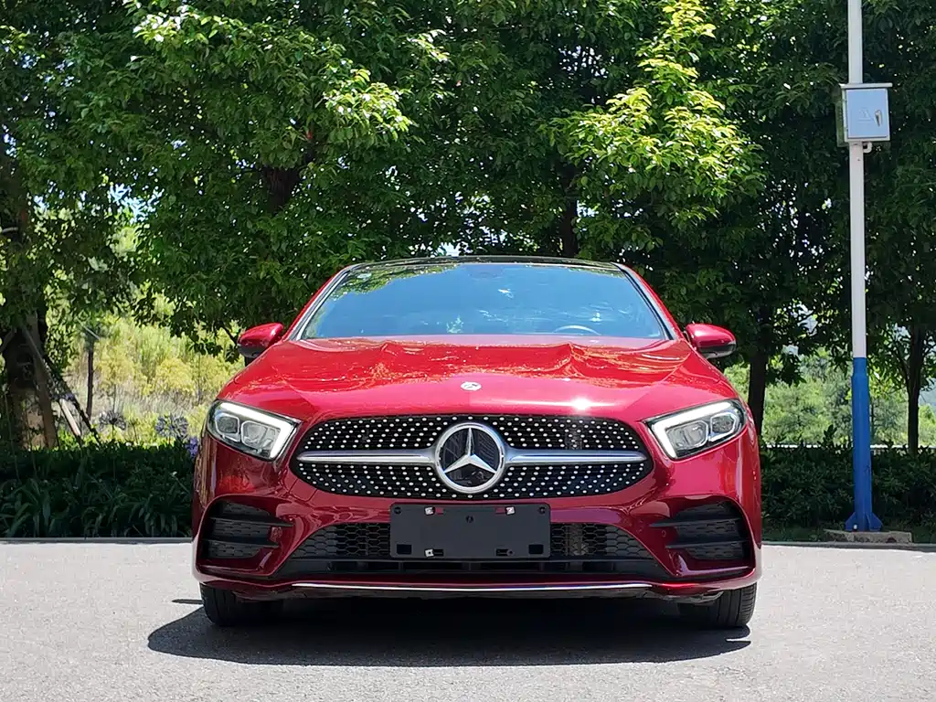 Mercedes-Benz A-Class 2021 — фото 2