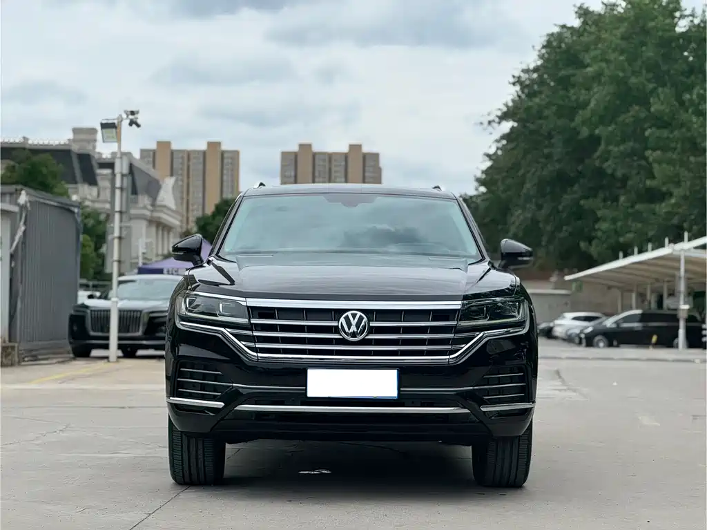 Volkswagen Touareg 2020 — фото 2