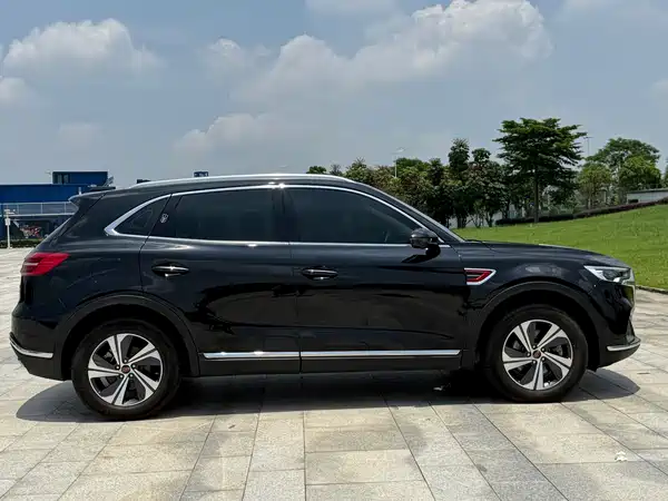 Hongqi HS5 2021