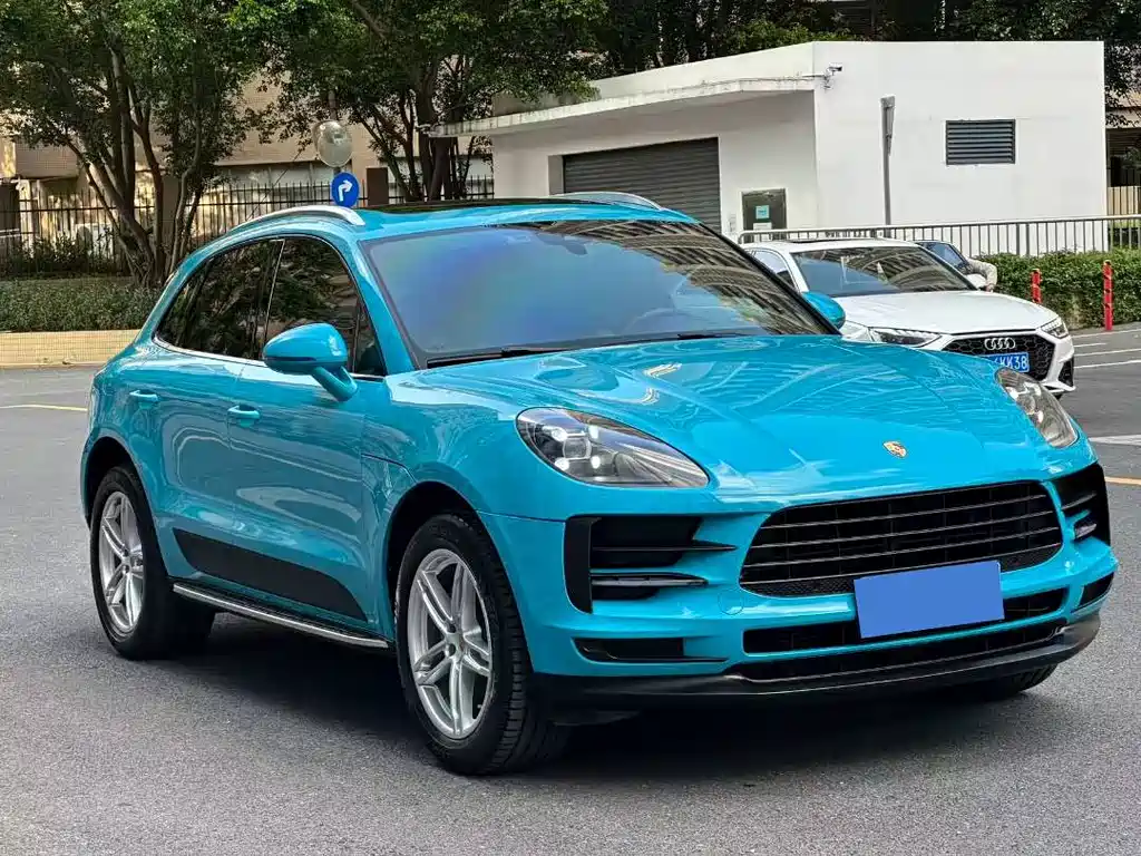 Porsche Macan 2019 — фото 1
