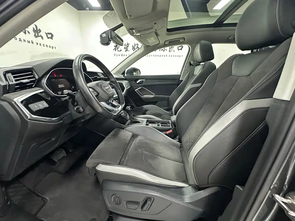 Audi Q3 2022 — фото 12