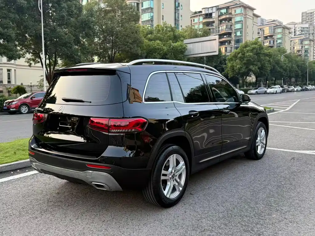Mercedes-Benz GLB 2022 — фото 12