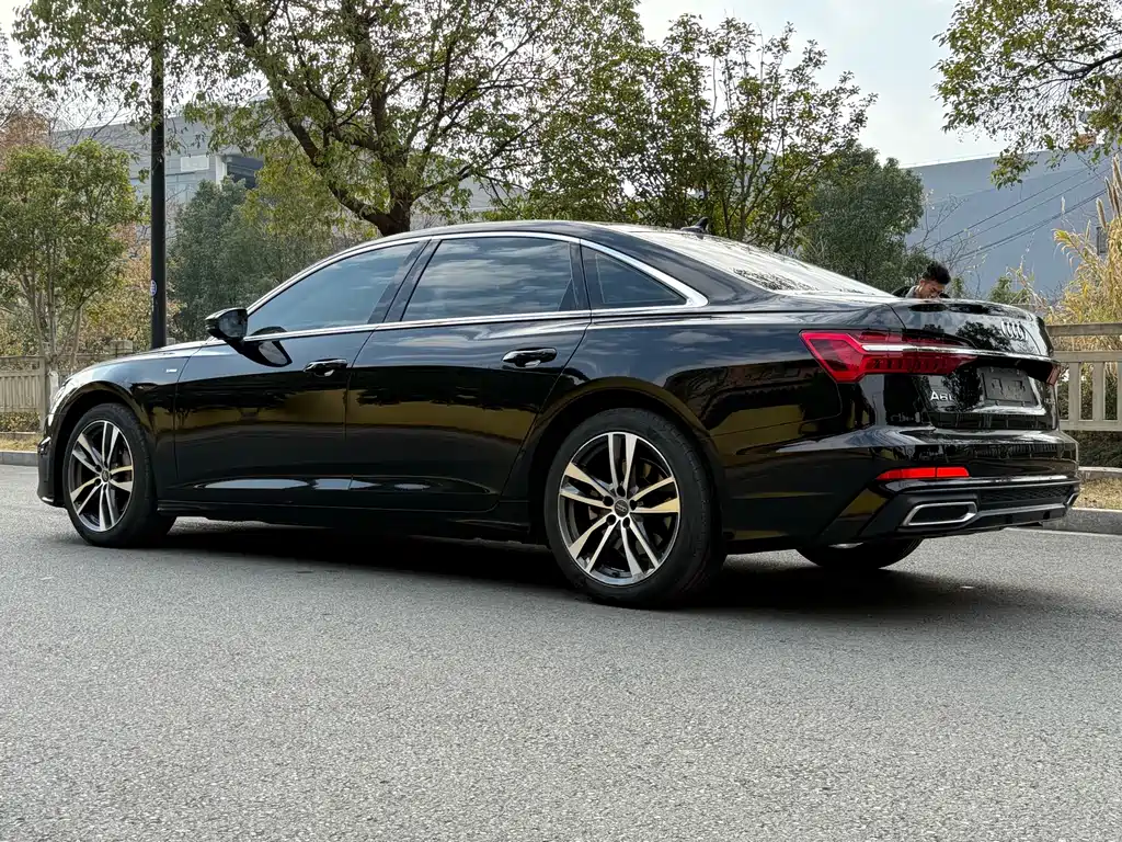 Audi A6L 2020 — фото 6