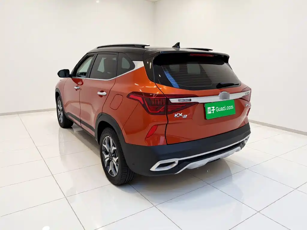 Kia KX3 2021 — фото 4