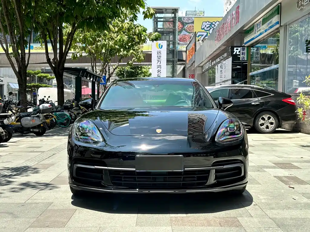 Porsche Panamera 2019 — фото 2