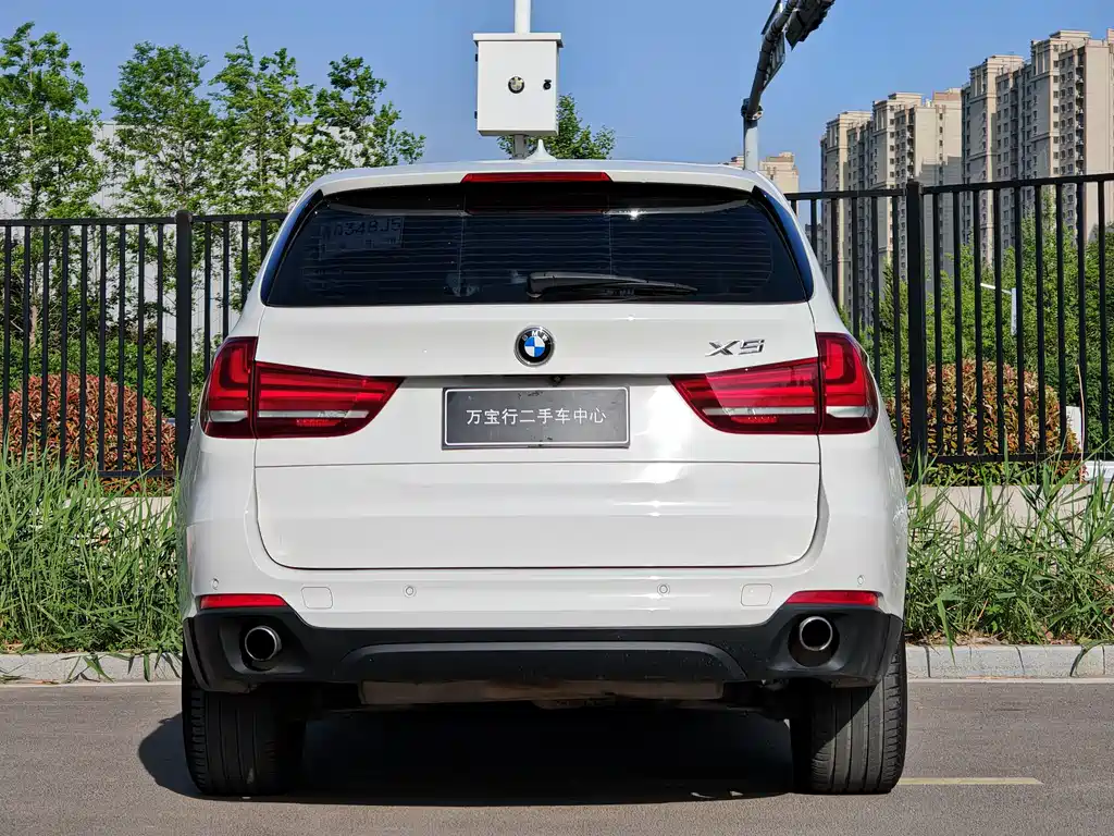 BMW X5 2018 — фото 6