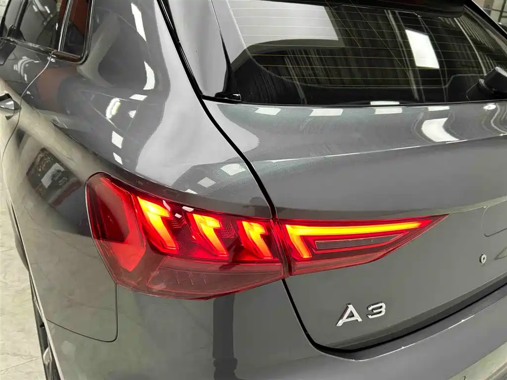 Audi A3 2022 — фото 19
