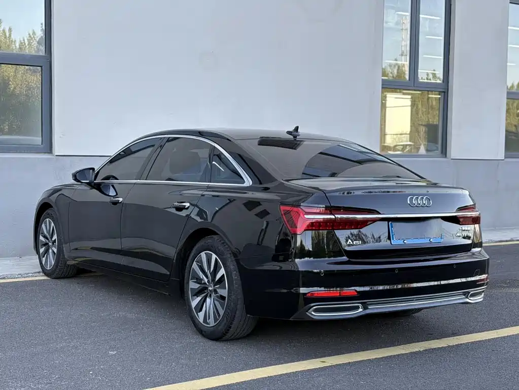Audi A6L 2020