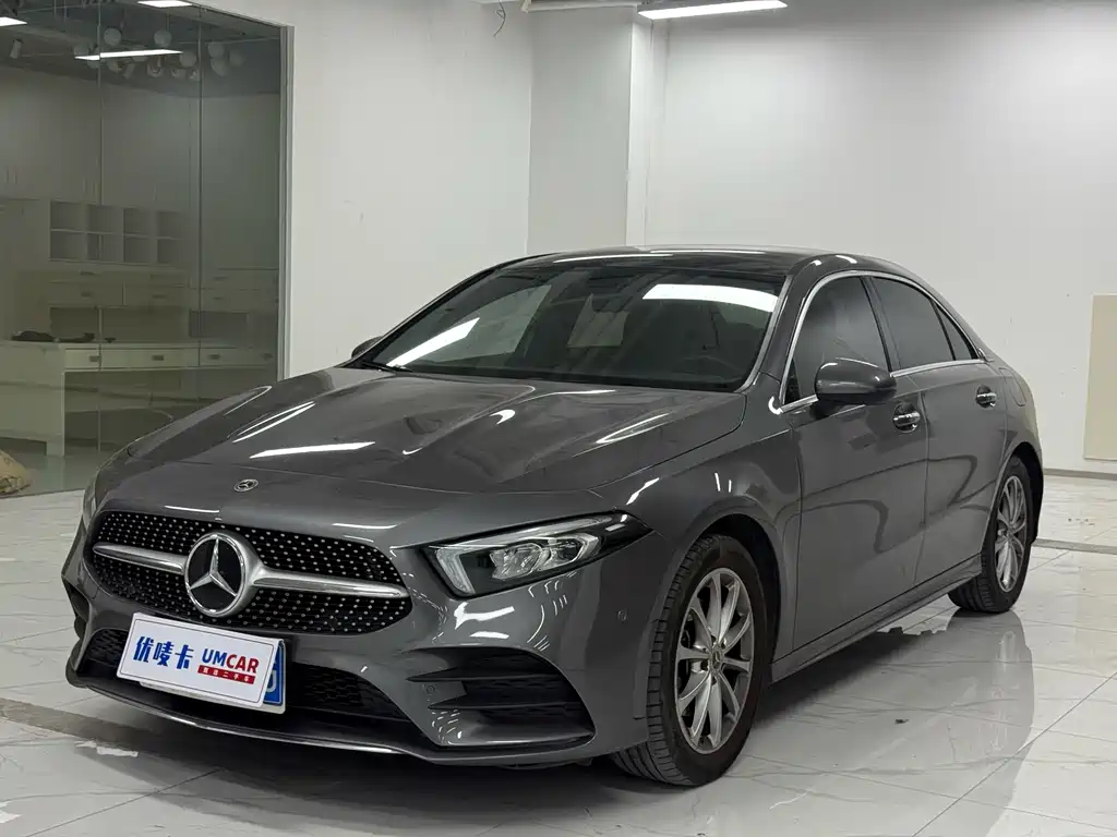 Mercedes-Benz A-Class 2022 — фото 1