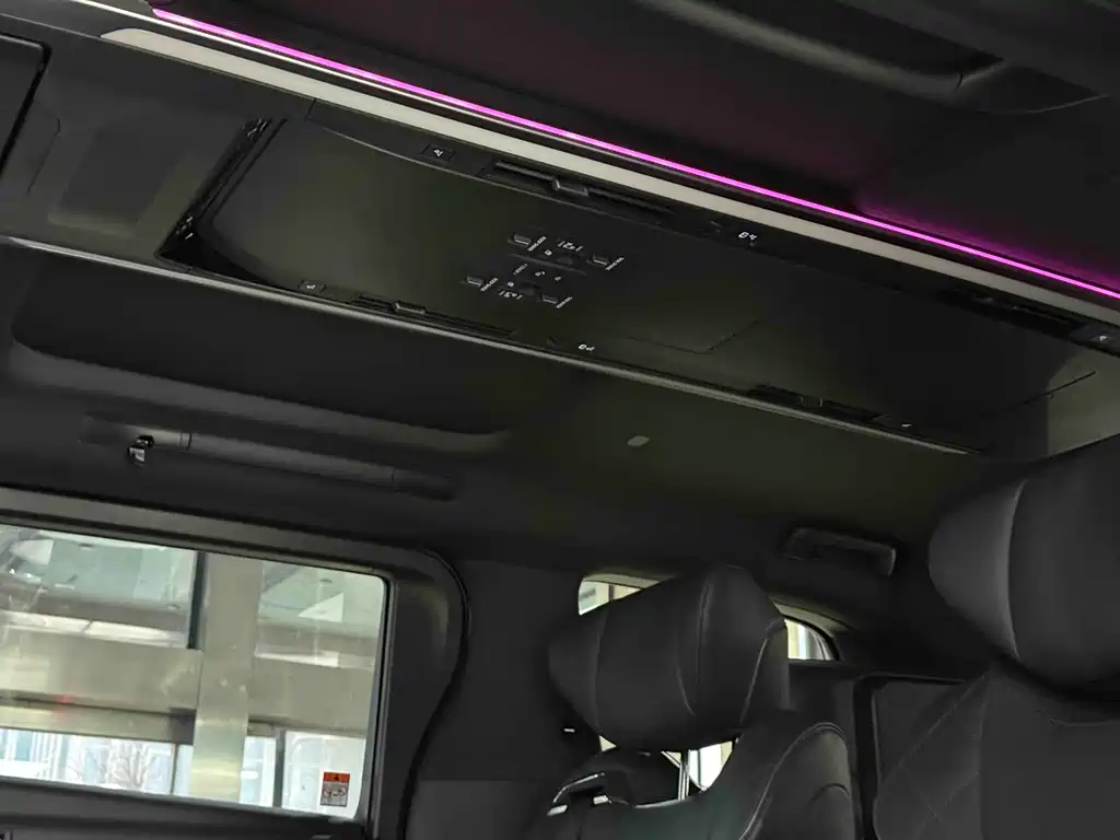 Toyota Alphard 2024 — фото 16