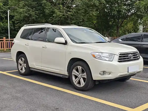 Toyota Highlander 2011