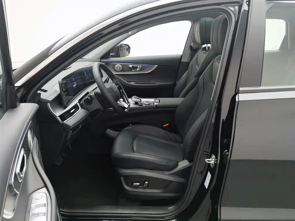 Chery Tiggo 8 PRO 2023 — фото 10
