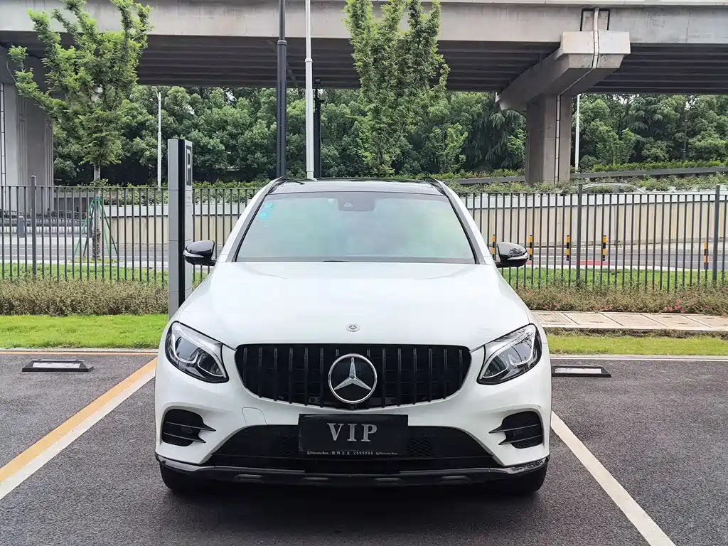 Mercedes-Benz GLC 2017 — фото 2