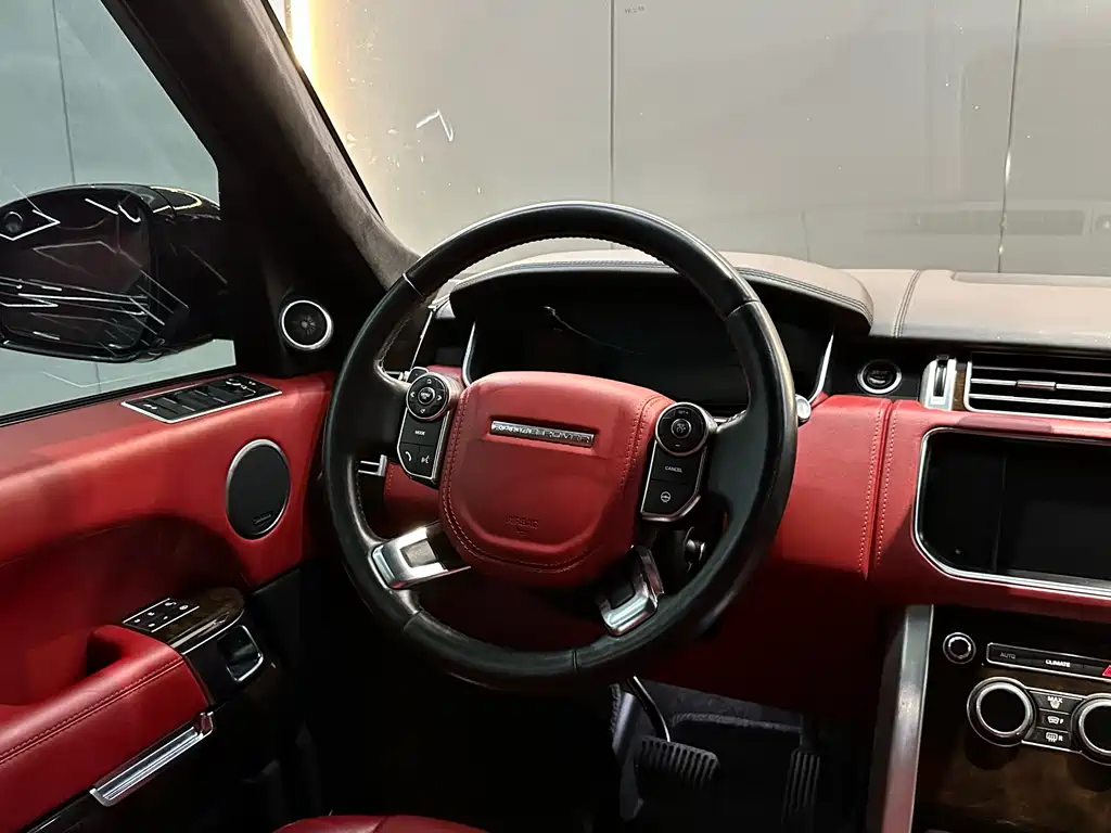Land Rover Range Rover 2016 — фото 9