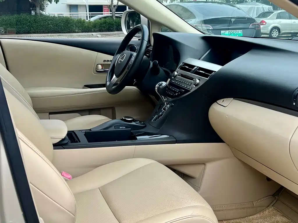 Lexus RX Classic 2013 — фото 10