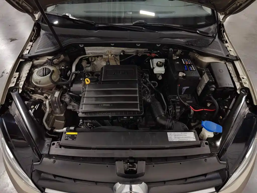Volkswagen Golf 2016