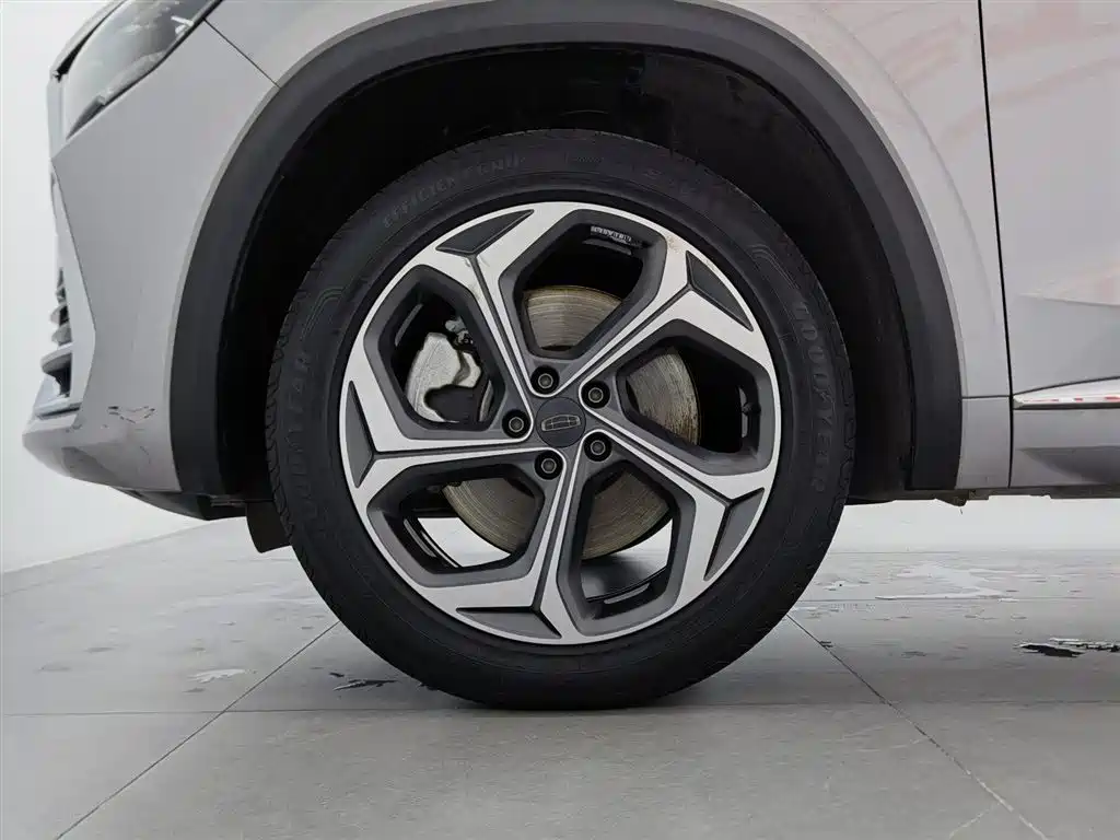 Geely Xingyue L 2022 — фото 17
