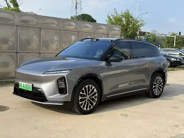 NIO ES6 2025