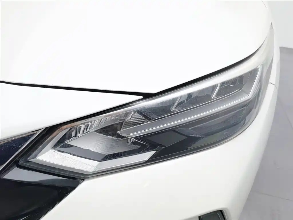 Nissan Sylphy 2021 — фото 7