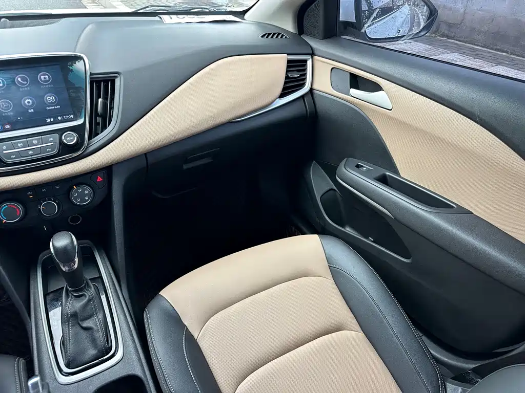 Chevrolet Cruze 2021 — фото 16