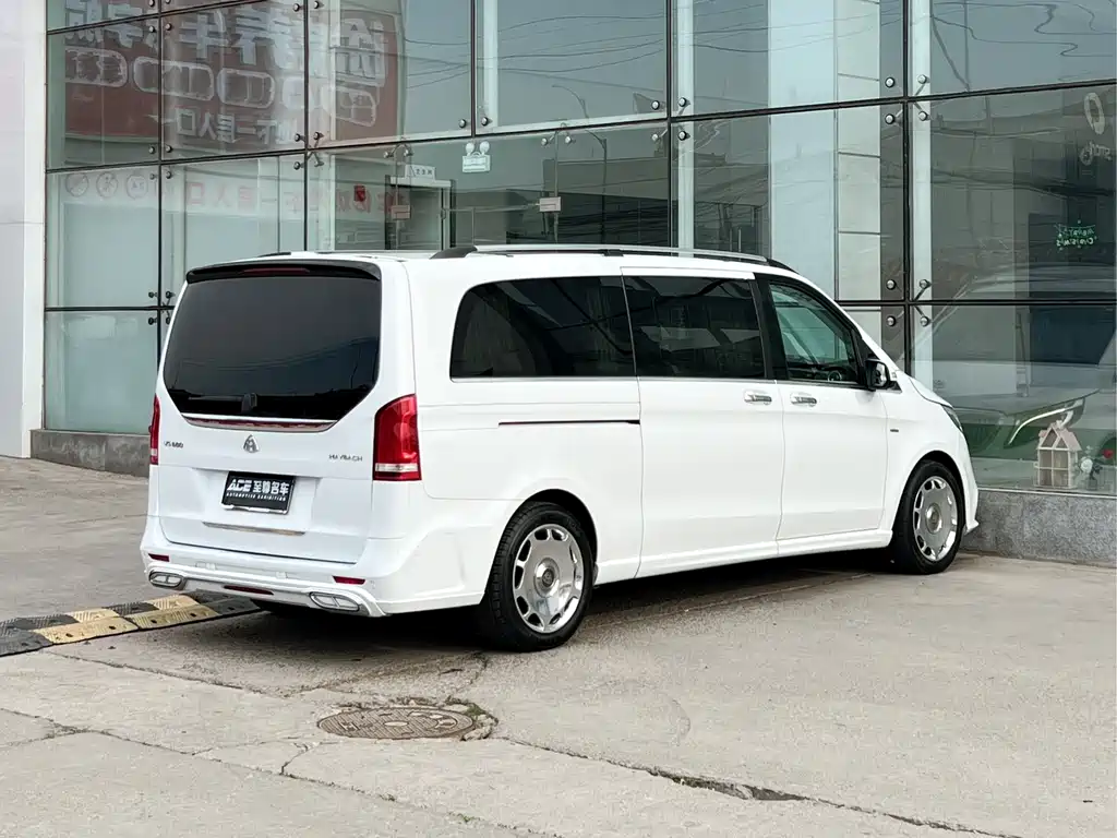 Mercedes-Benz V-Class 2020 — фото 4