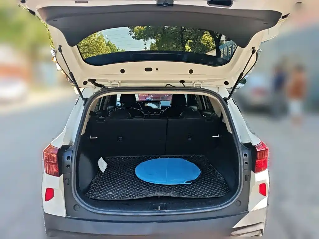Kia KX3 2023 — фото 15