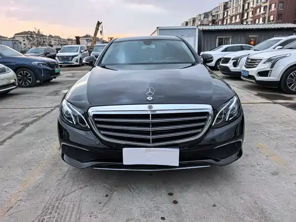 Mercedes-Benz E-Class 2019