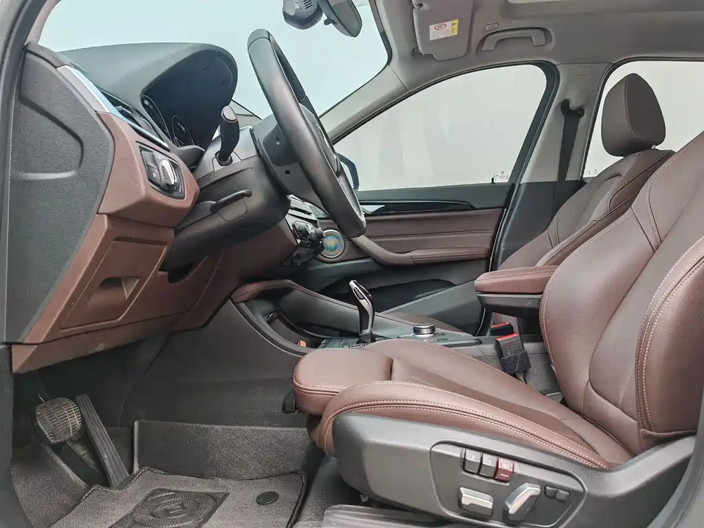 BMW X1 2022 — фото 15