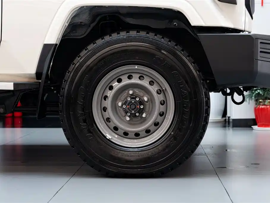 Toyota Land Cruiser 2026 — фото 16