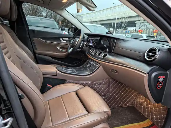 Mercedes-Benz E-Class 2019